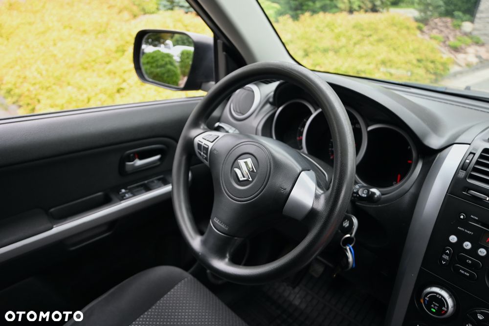 Suzuki Grand Vitara 1.9 DDiS - 22