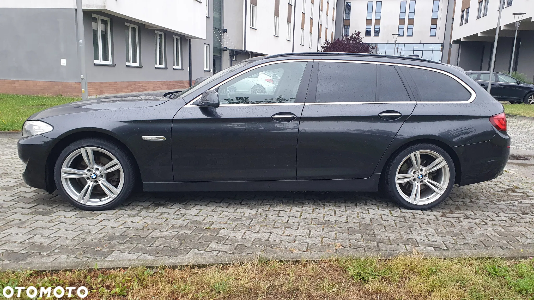BMW Seria 5 520d Touring - 4