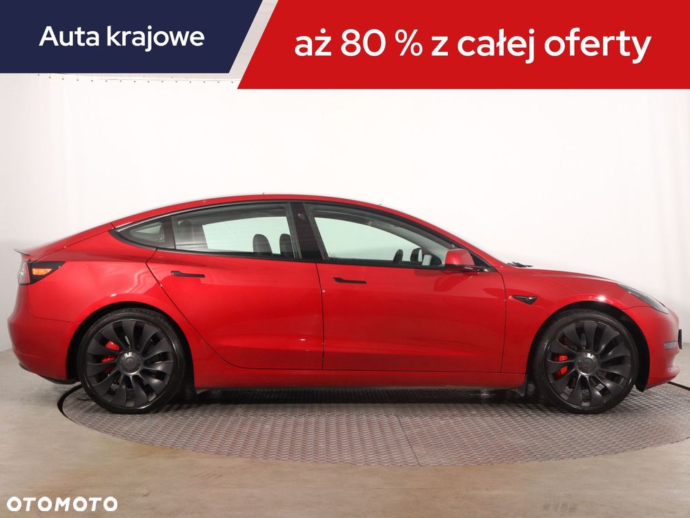 Tesla Model 3 - 8
