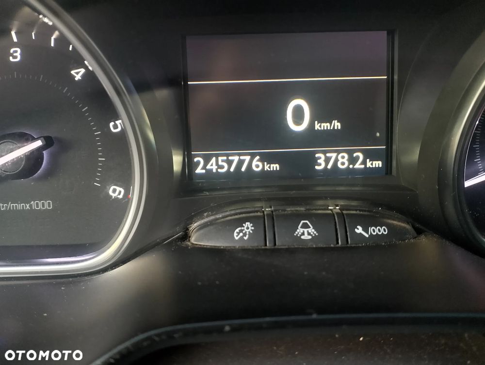 Peugeot 2008 e-HDi FAP 92 STOP & START Allure - 7