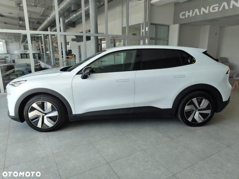 Changan Deepal S05 - 3