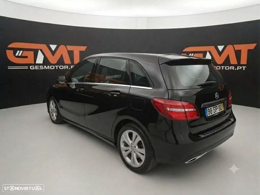 Mercedes-Benz B 180 d Urban - 5