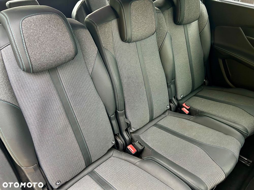 Peugeot 5008 PureTech 130 Stop & Start Allure Pack - 12
