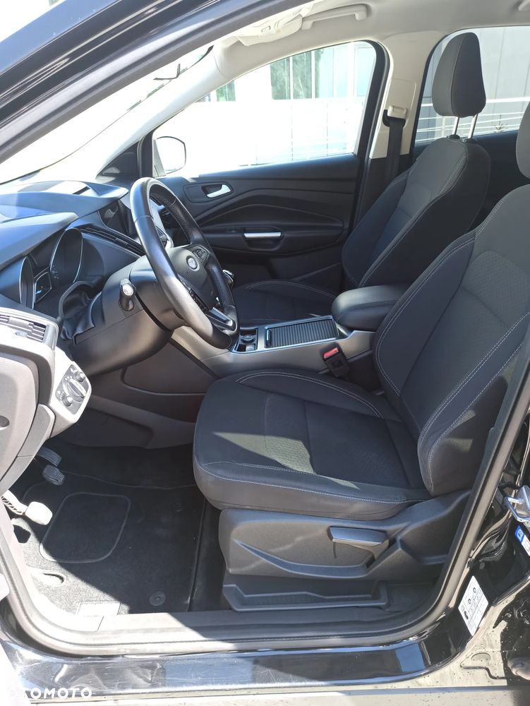 Ford Kuga - 15