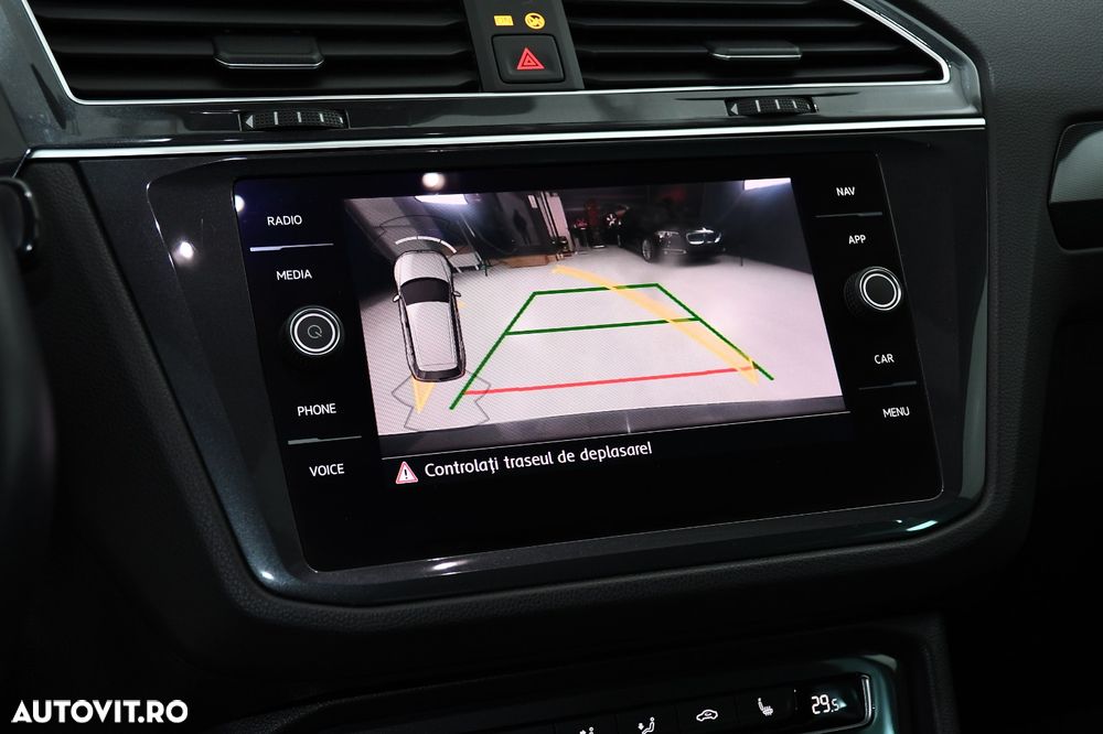 Volkswagen Tiguan 2.0 TDI DPF DSG 4Mot Highline - 17