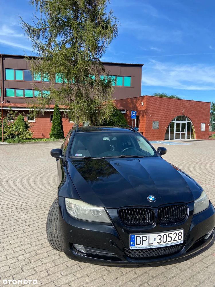 BMW Seria 3 318d - 6