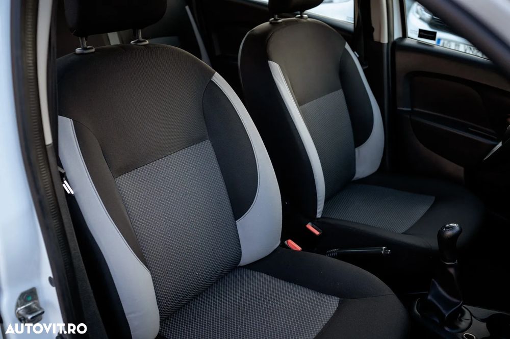 Dacia Logan 1.5 dCi Laureate - 19