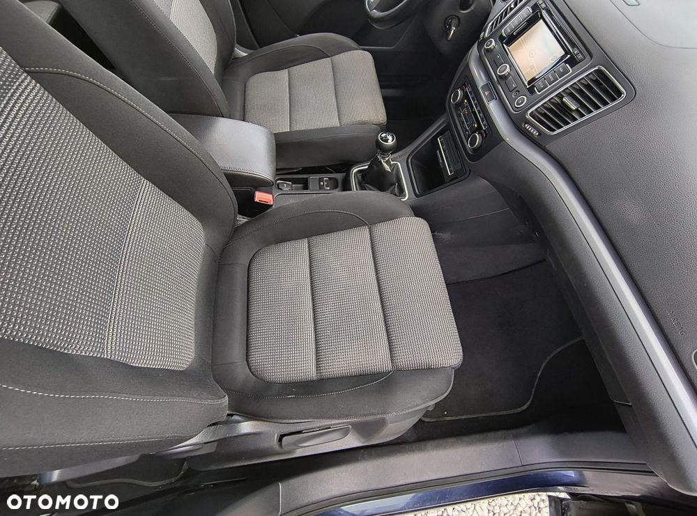 Volkswagen Sharan 2.0 TDI BlueMotion Technology Comfortline - 29
