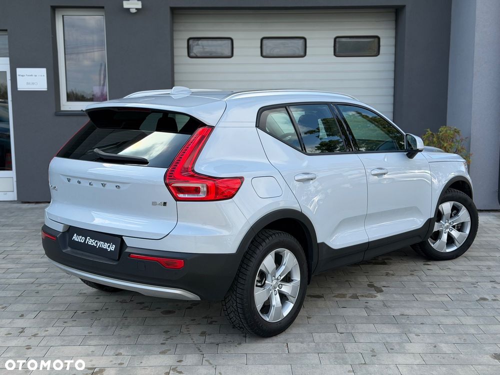 Volvo XC 40 B4 B AWD Momentum Pro - 5