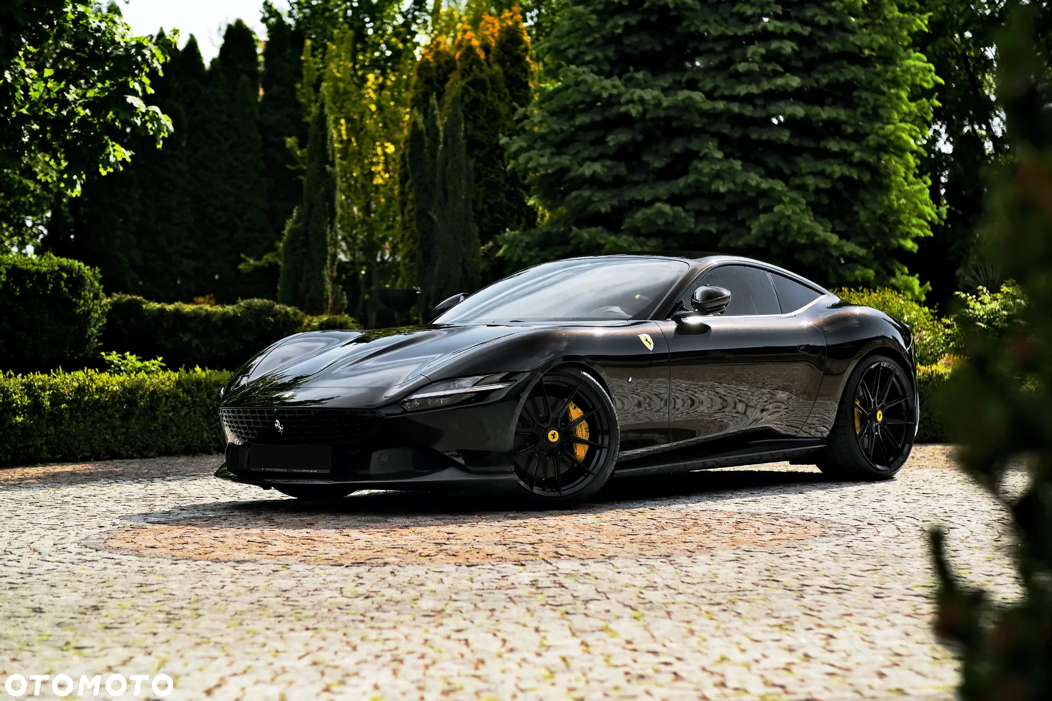 Ferrari Roma - 5