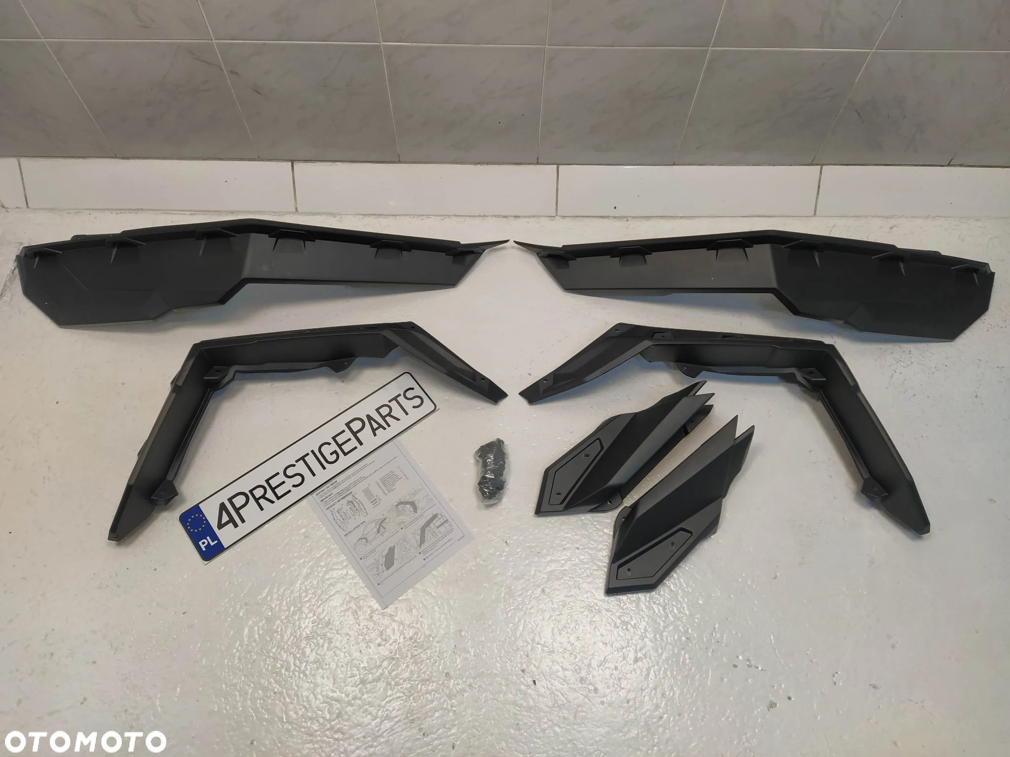 CAN-AM MAVERICK X3 POSZERZENIA BŁOTNIKÓW NOWY - 2