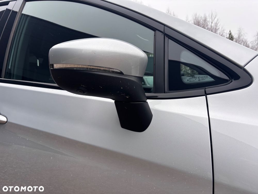 Chrysler Pacifica - 4