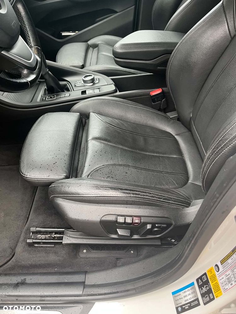 BMW X1 xDrive25i xLine - 10