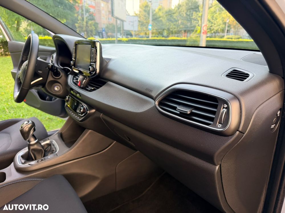 Hyundai i30 1.4 T-GDI Passion Plus - 31