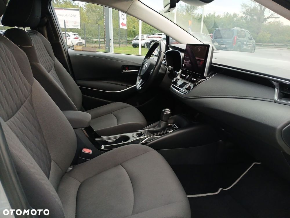 Toyota Corolla 1.8 Hybrid Comfort - 9
