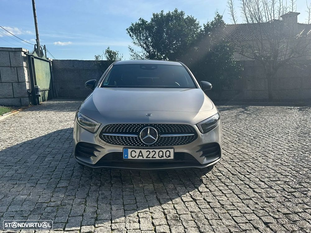 Mercedes-Benz A 250 Limousine e 8G-DCT AMG Line Advanced - 4
