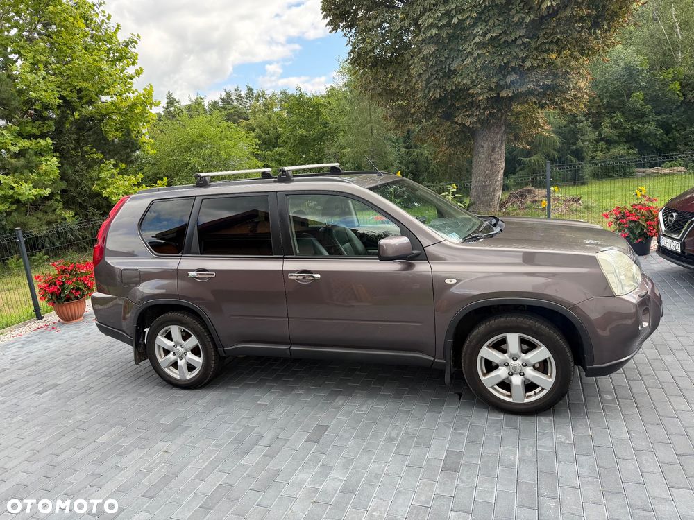 Nissan X-Trail 2.0 dCi LE - 3