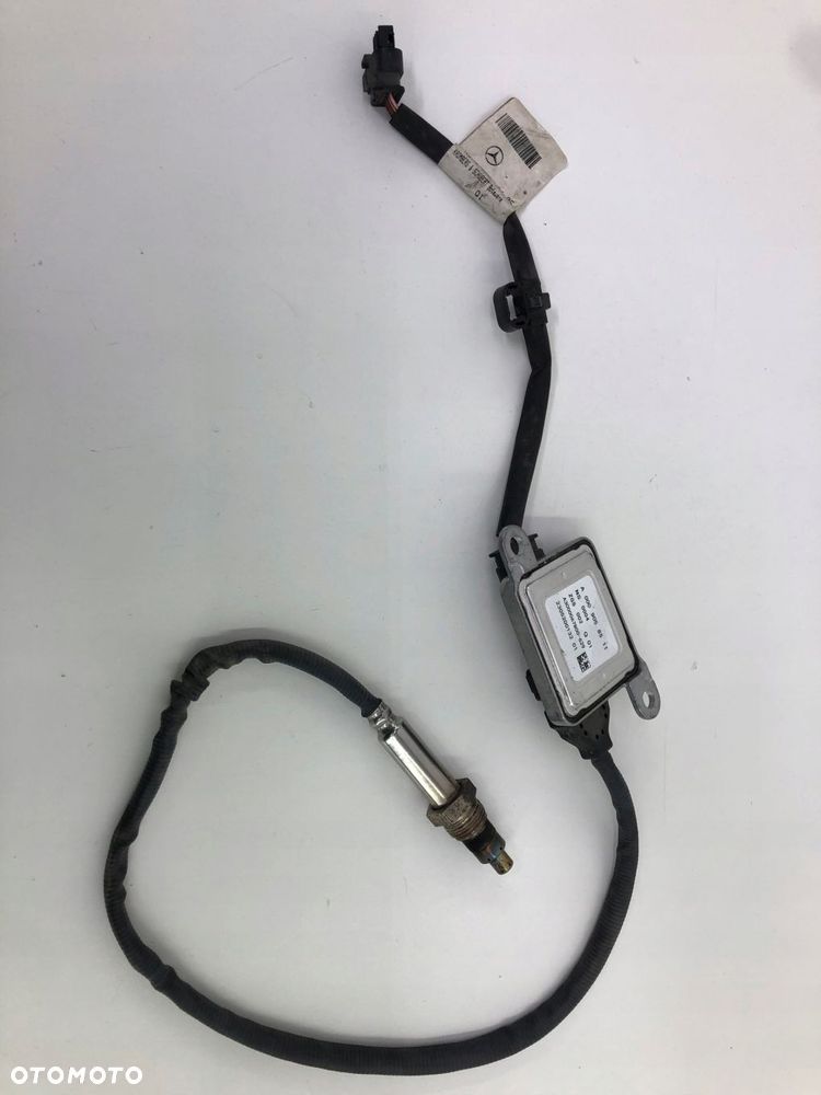MERCEDES W205 CZUJNIK NOX SONDA LAMBDA A0009058511 A2054408405 - 1