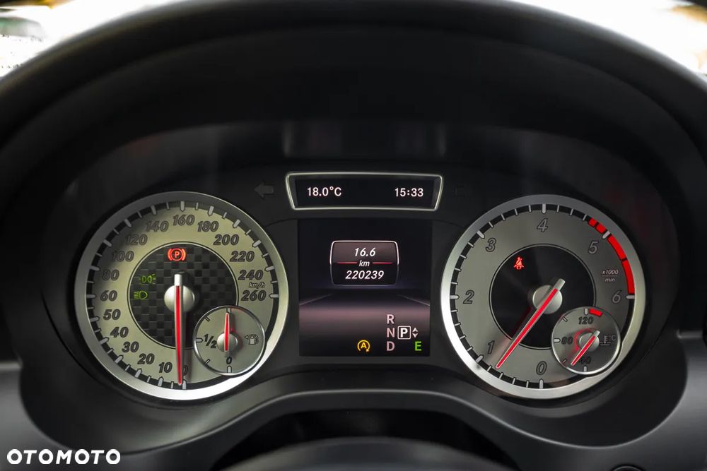 Mercedes-Benz Klasa A 200 CDI 7G-DCT - 29