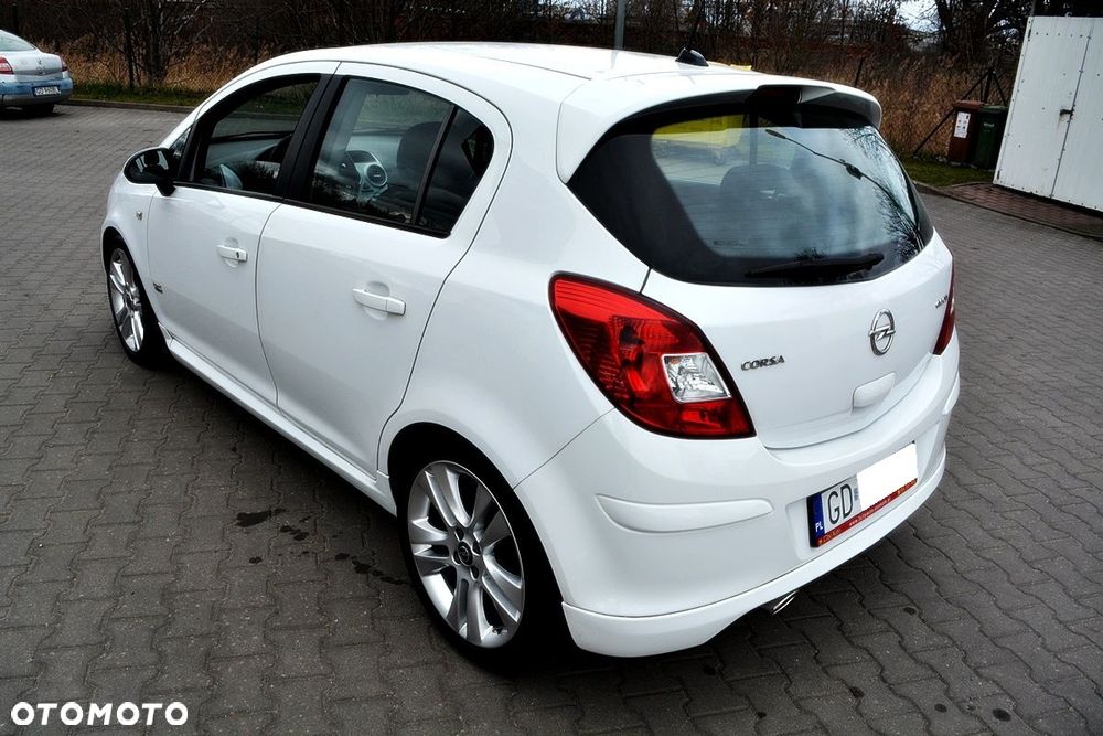 Opel Corsa 1.2 16V (ecoFLEX) Edition - 4