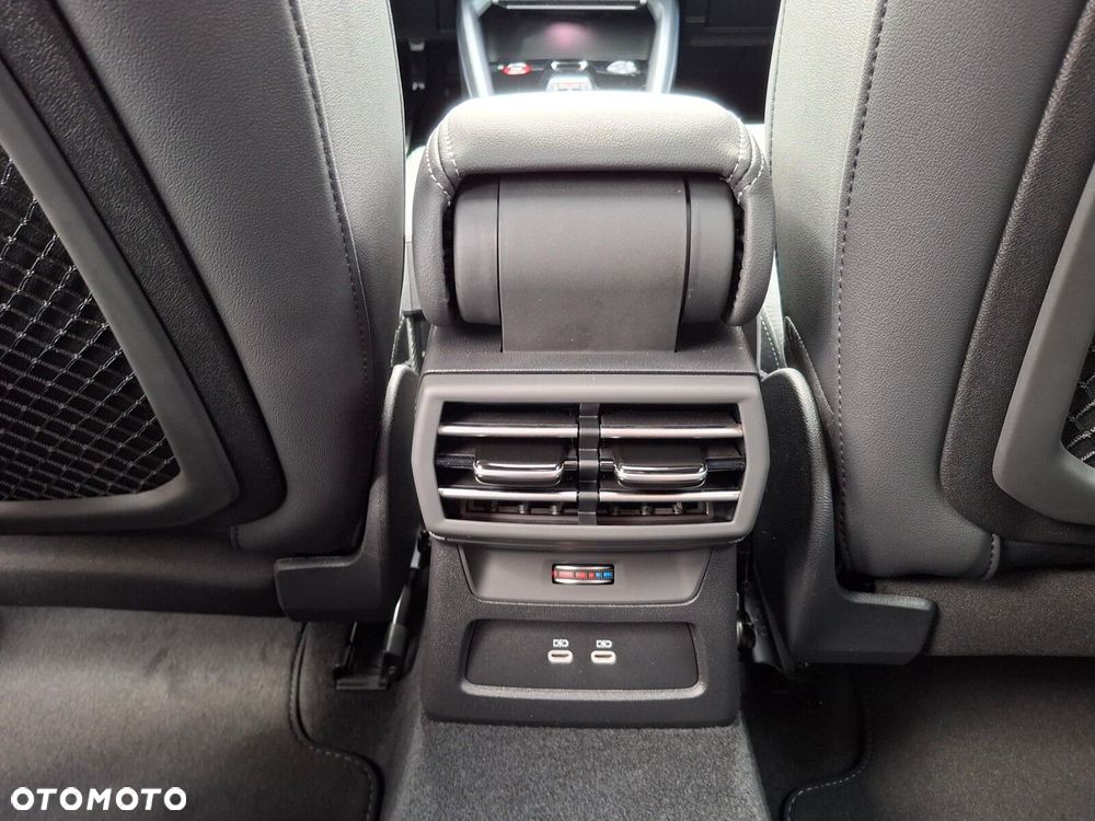 Audi S3 Sportback - 30