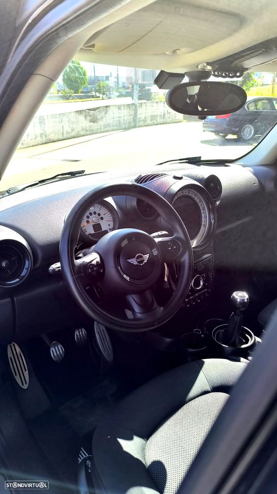 MINI Countryman One D - 8