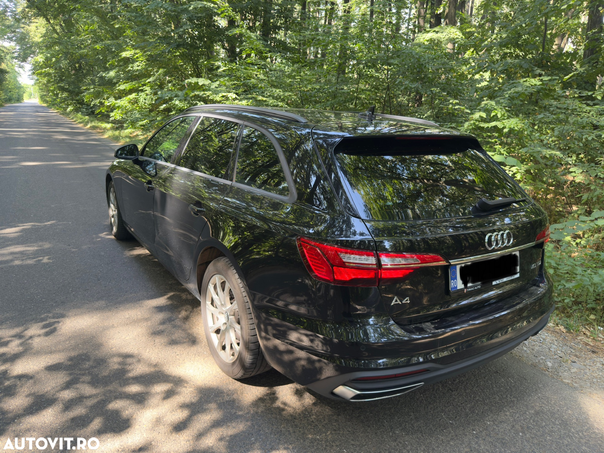 Audi A4 Avant 2.0 40 TDI S tronic Advanced - 6