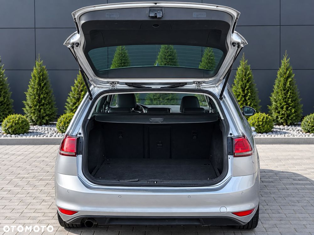 Volkswagen Golf 1.6 TDI BlueMot Comfortline DSG - 8
