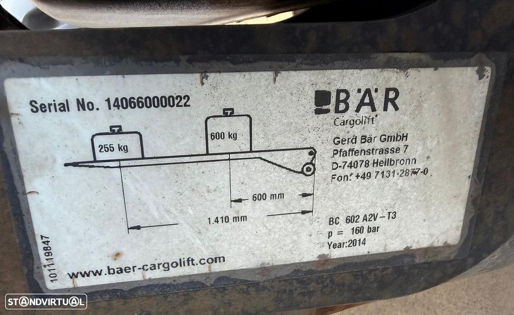 Mercedes-Benz Sprinter 313 c/ Plataforma - 14