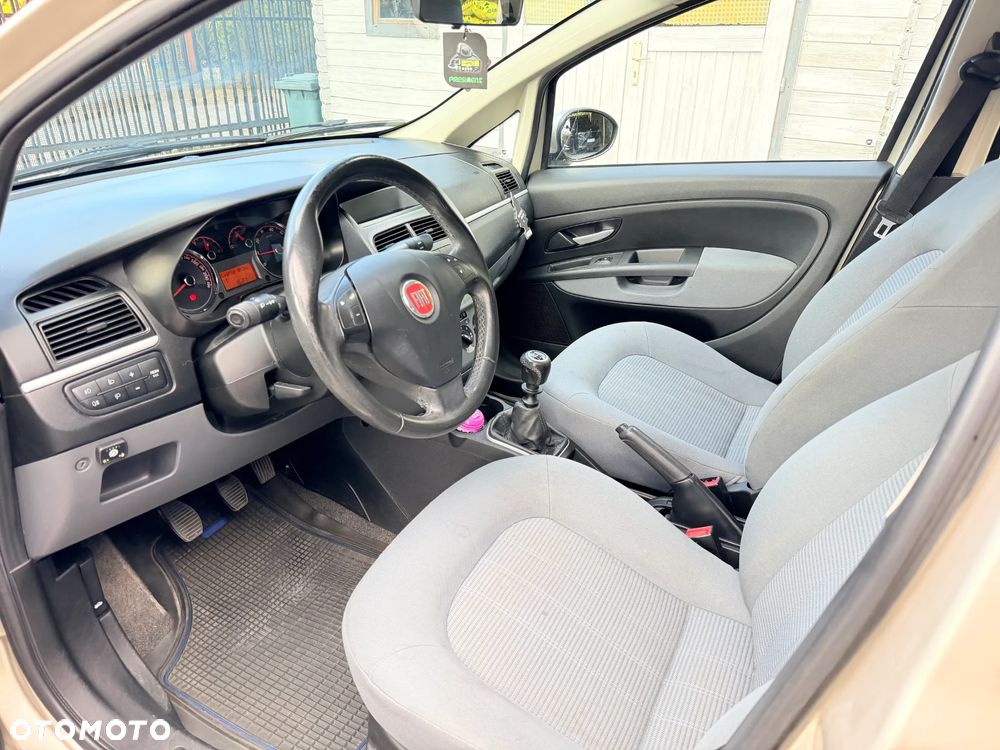 Fiat Linea 1.4 Active Euro5 - 9
