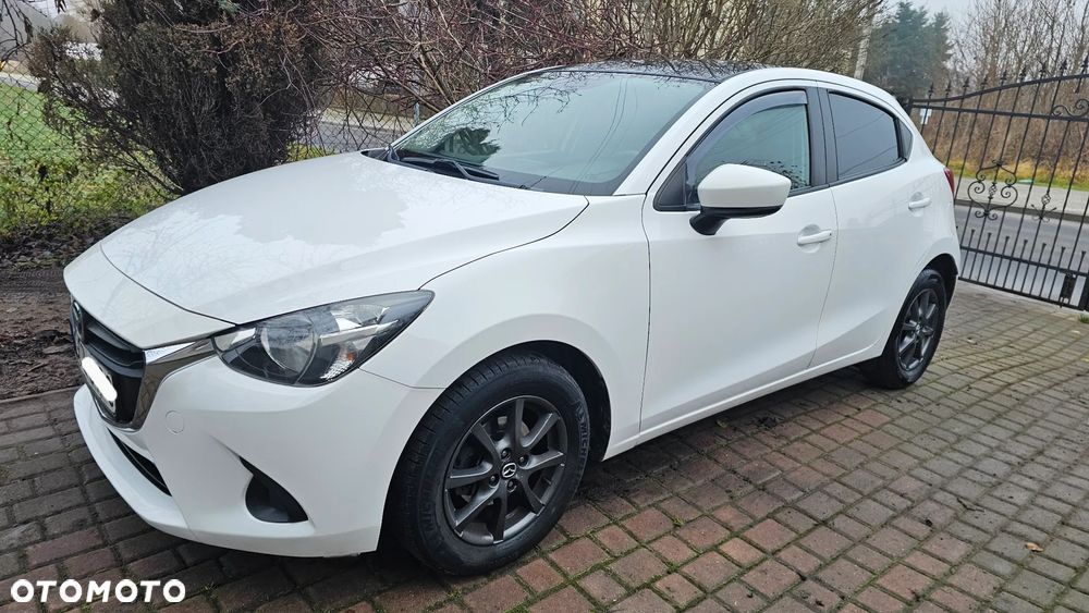 Mazda 2 - 4