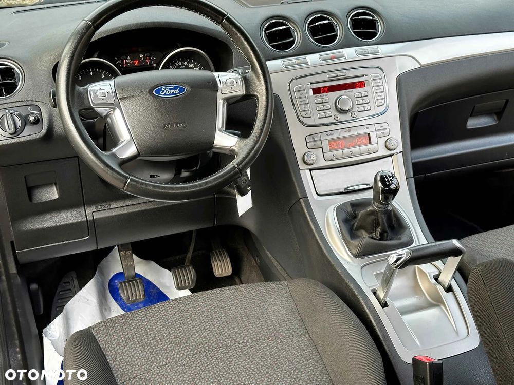 Ford Galaxy 2.0 Trend - 22