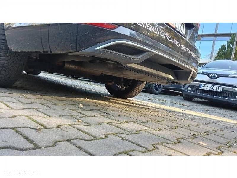 Volkswagen Golf - 17