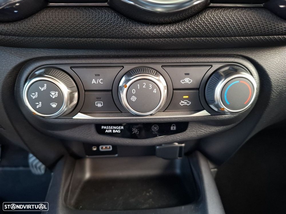 Nissan Juke 1.0 DIG-T Acenta - 21