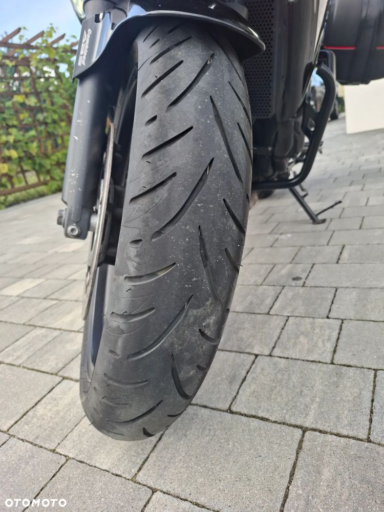 Honda CBF - 16