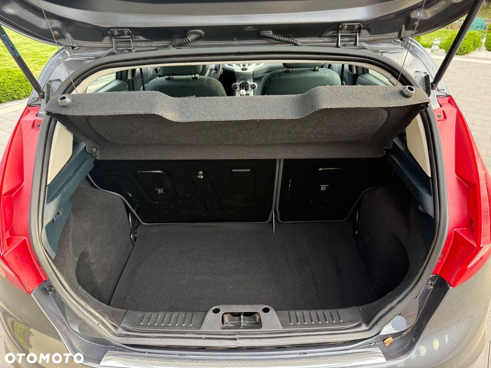 Ford Fiesta 1.4 Titanium - 15