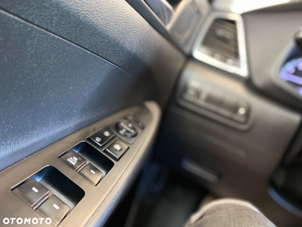 Hyundai Tucson 1.6 GDi 2WD Premium - 23