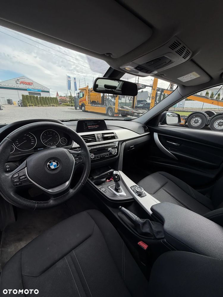 BMW Seria 3 318i GPF Luxury Line - 8