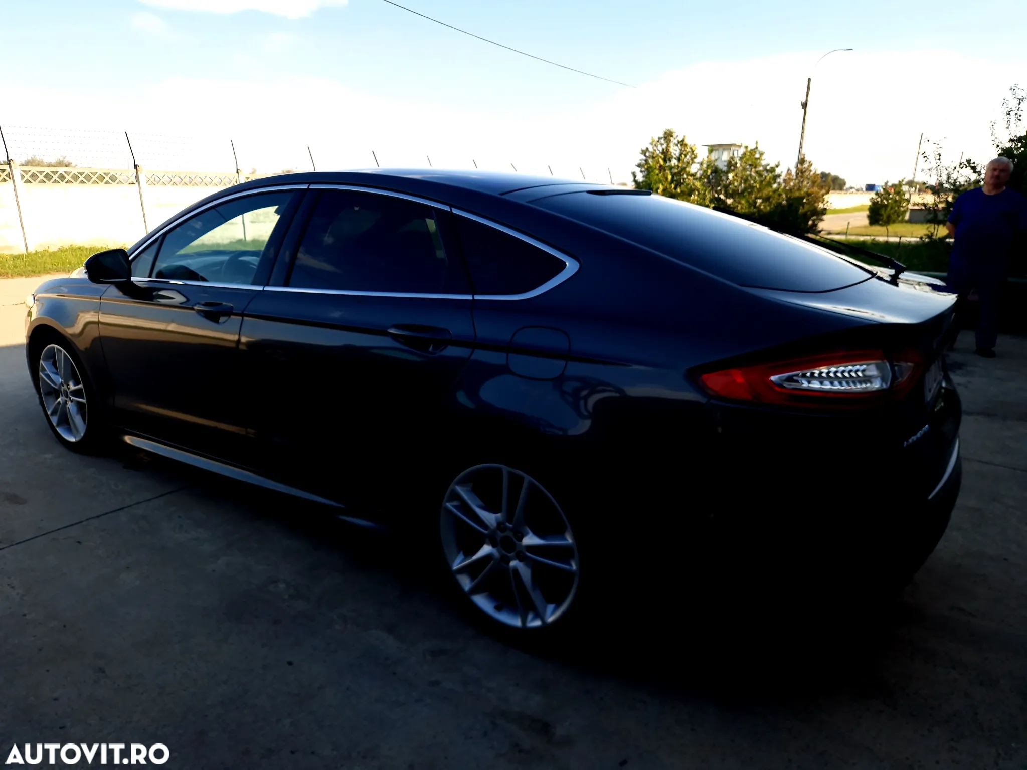Ford Mondeo 2.0 TDCi Powershift Business - 5