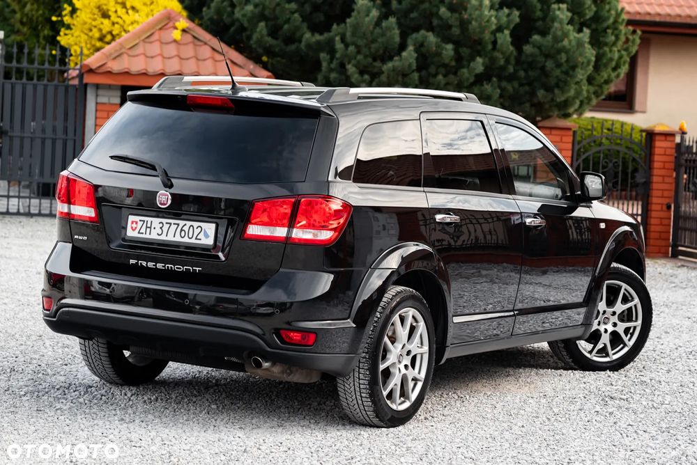 Fiat Freemont 2.0 Multijet 16V DPF Automatik Allrad Lounge - 9