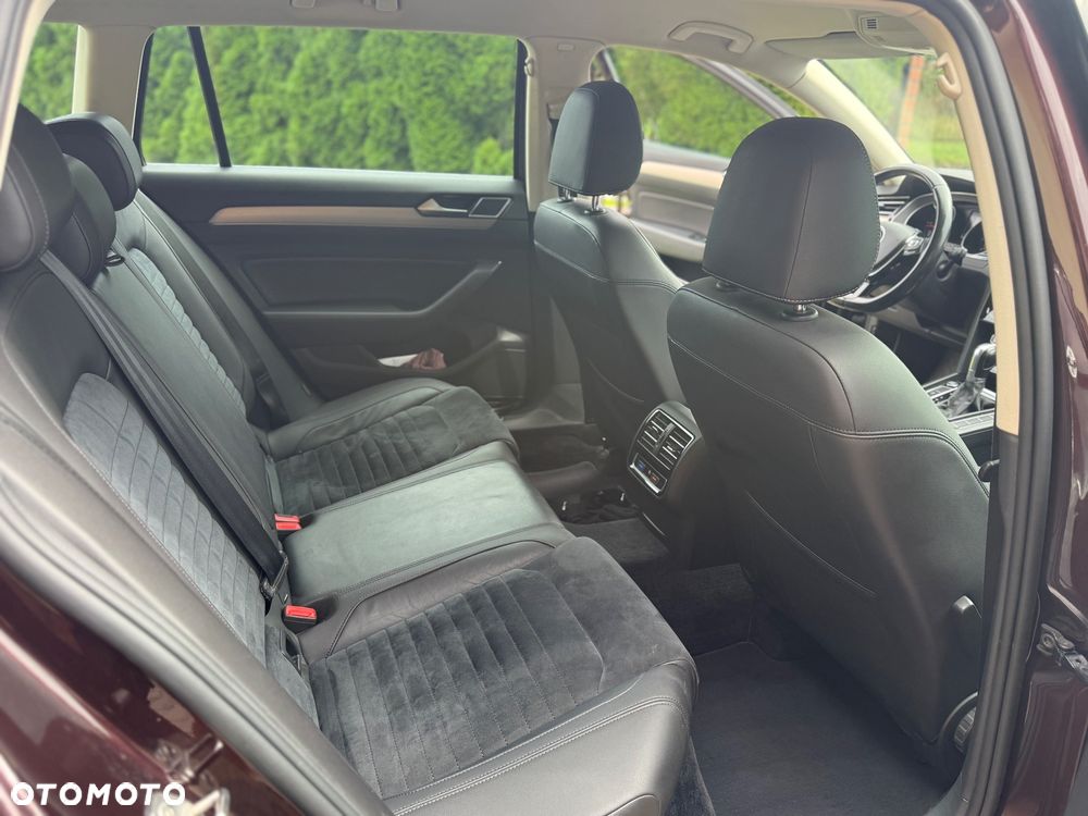 Volkswagen Passat 2.0 TDI SCR Highline DSG - 22