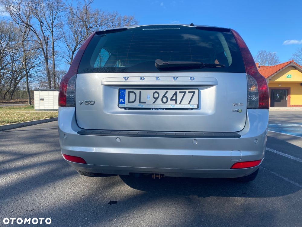 Volvo V50 - 11