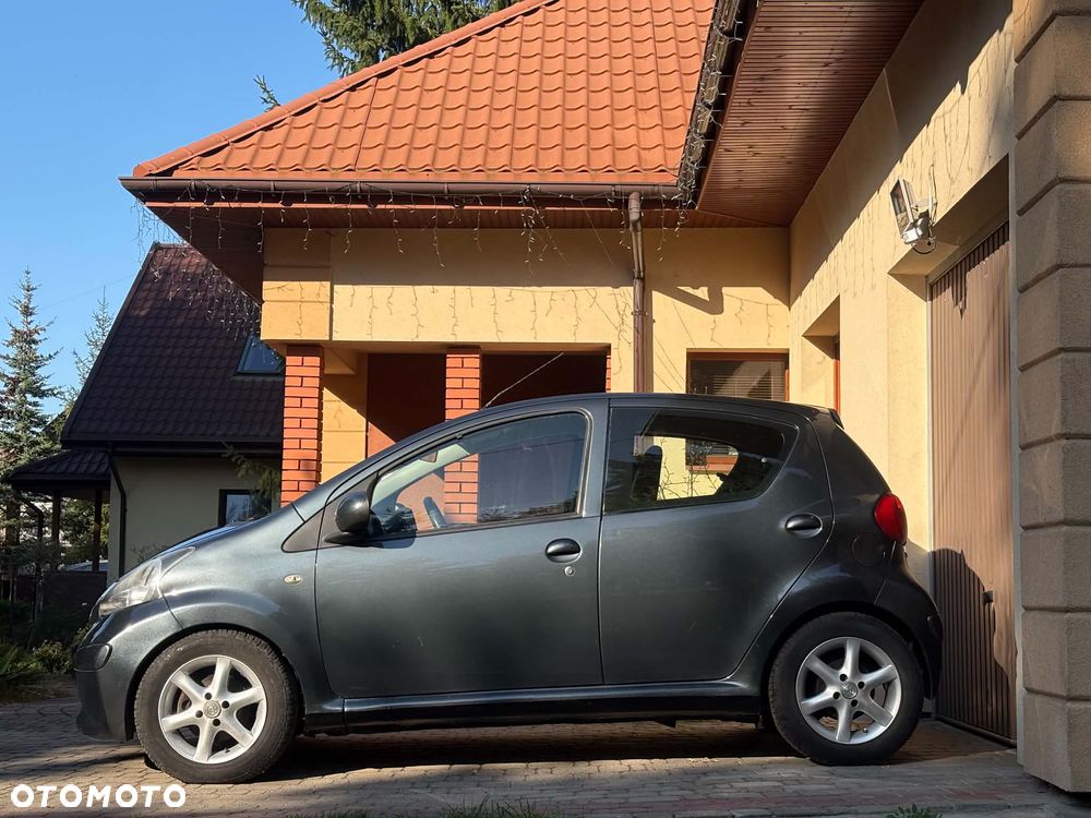 Toyota Aygo - 17