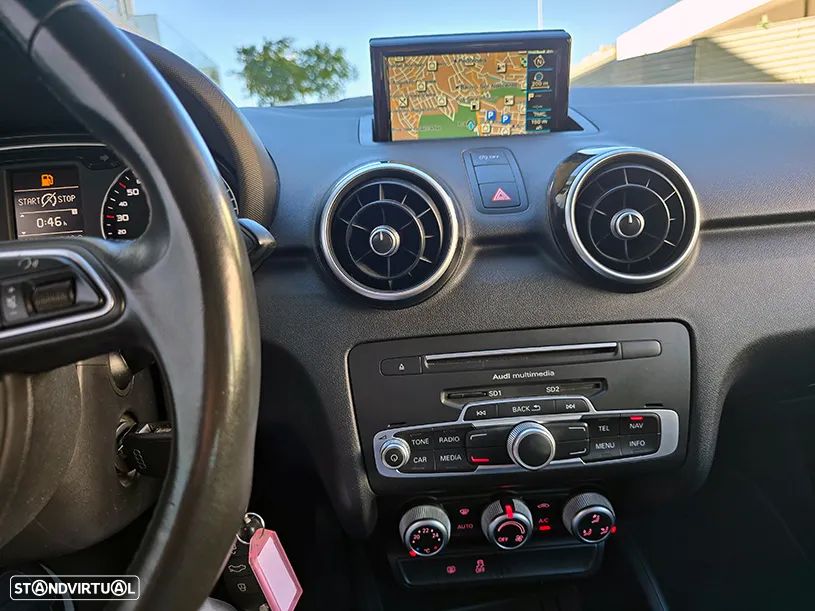 Audi A1 Sportback 1.0 TFSI Design - 17