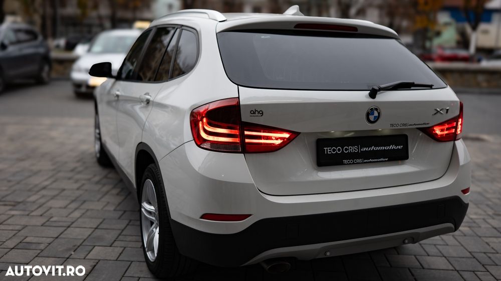 BMW X1 xDrive18d xLine - 4