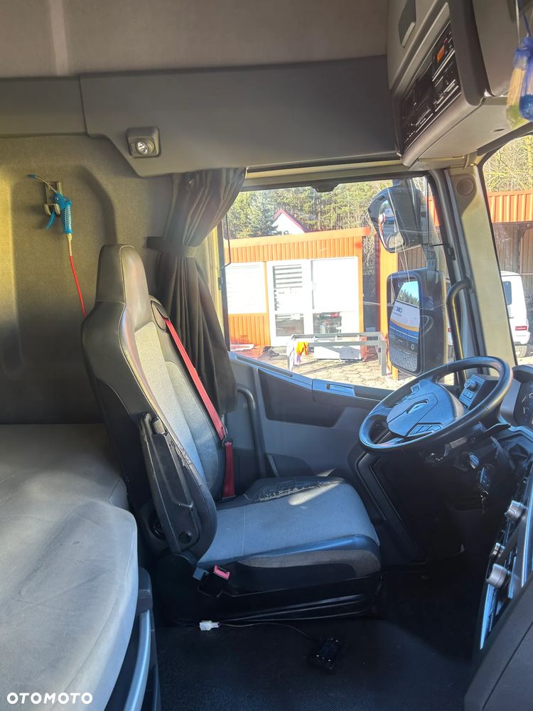 Renault T520 RETARDER / ALUFELGI ALCOA / KSENONY / FULL SPOJLERY / SILNIK 520 KM / PRODUKCJA 2015 ROK !! - 39