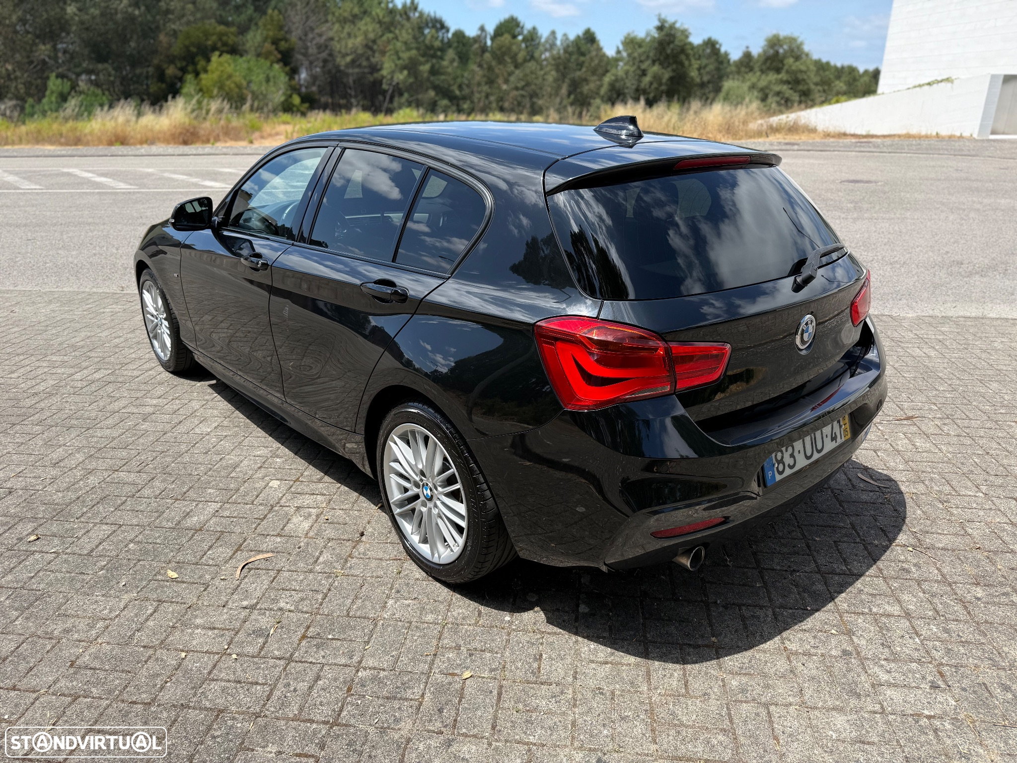 BMW 116 d Pack M - 4