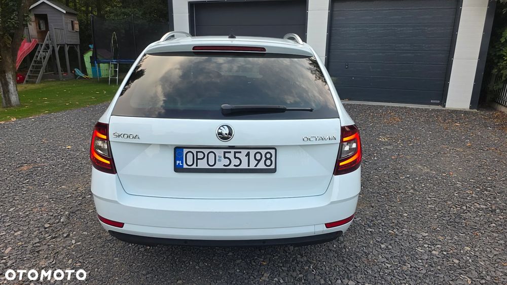 Skoda Octavia 1.6 TDI SCR Business - 7