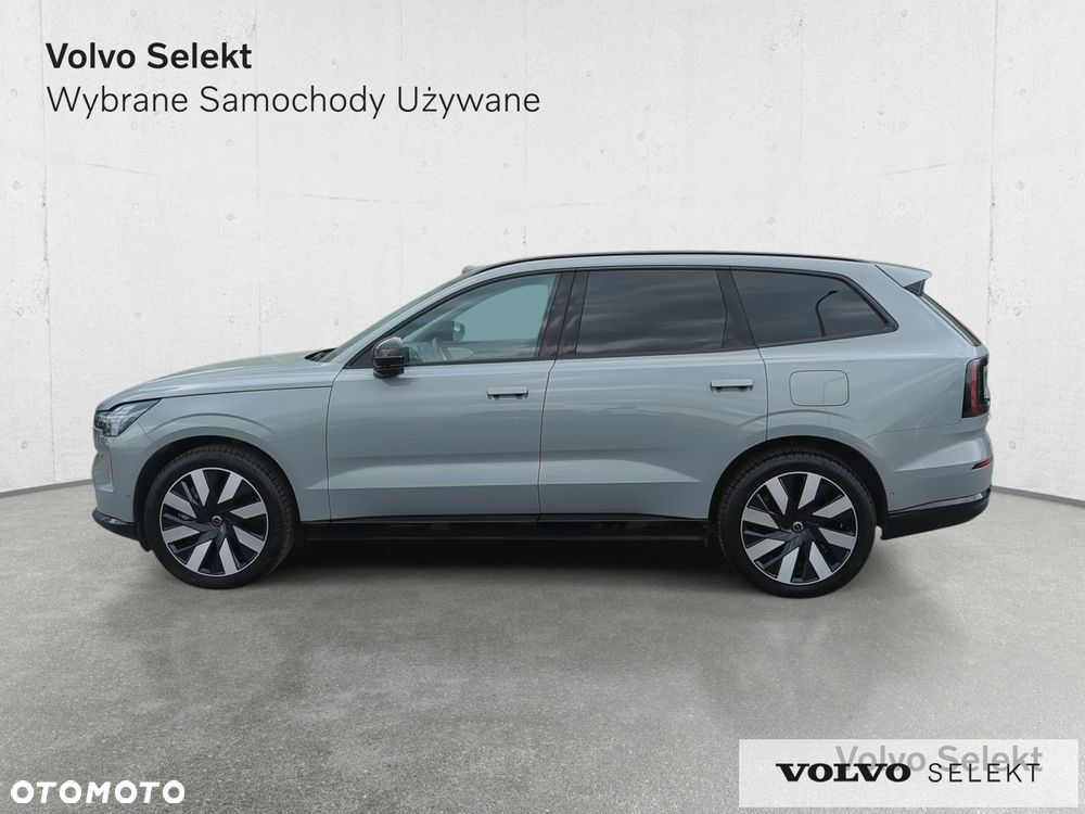 Volvo EX90 - 10