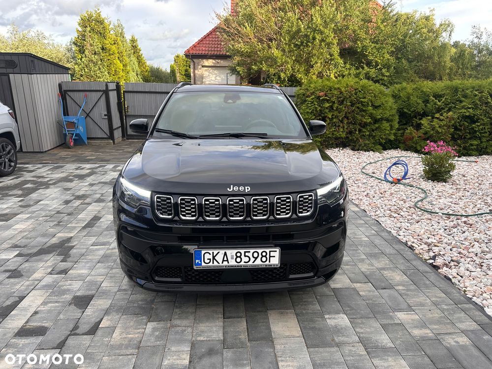 Jeep Compass - 4